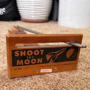 Vintage Shoot the Moon Game